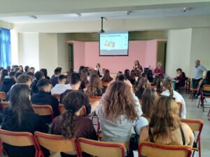 Η Ημέρα των Αδέσποτων βρήκε τον ΠΕ.ΦΙ.ΠΟ. σε Μαρουσιώτικα Γυμνάσια και Λύκεια της πόλης μας