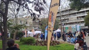 Αδέσποτα Αμαρουσίου: Συγκινητική ανταπόκριση στο Bazaar του ΠΕΦΙΠΟ στην Πλατεία Ευτέρπης